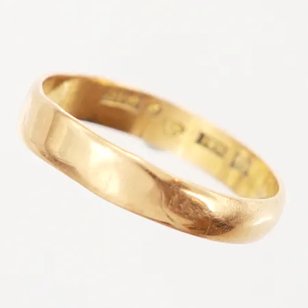 Ring, stl 21¼, bredd: 4mm, 18K  Vikt: 4,1 g