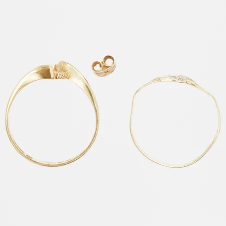 Diverse guld, dia 1 x ca 0,005ct, defekt, 18K guld. Vikt: 2,3 g