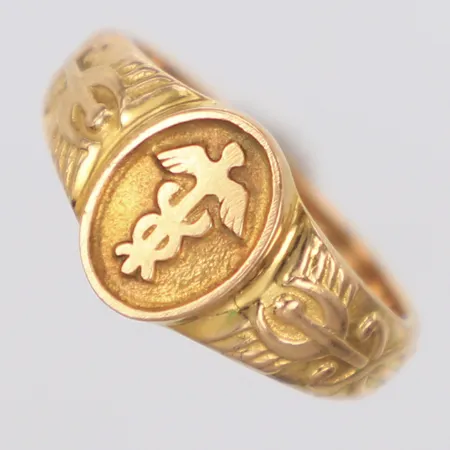 Läkarring, stl 18½, bredd 11,1mm, gravyr, finska stämplar, 14K Vikt: 4,8 g