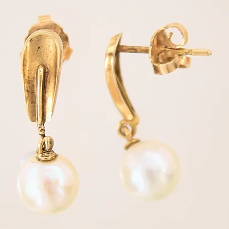 Ett par örhängen med odlade saltvattenpärlor, 22x7mm, 18K Vikt: 2,5 g