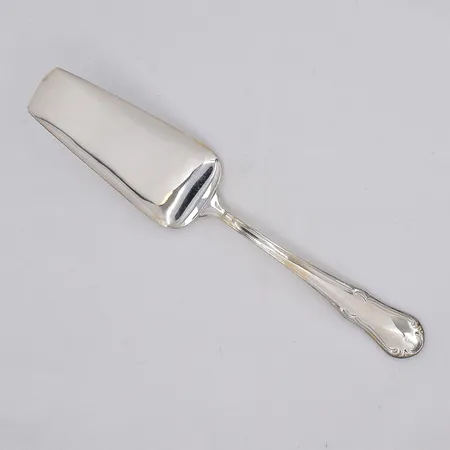Tårtspade, modell Rådhus, längd 21,3cm, graverad, silver 830/1000 Vikt: 66,5 g