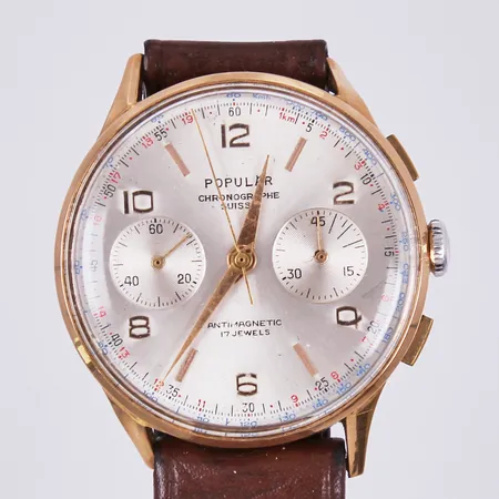 Herrur Populär, manuell, Chronographe, # 901 132, Ø 36mm, defekt, kronan bytt, bucklig boett, Ø 36mm, 18K, med läderband, defekt.