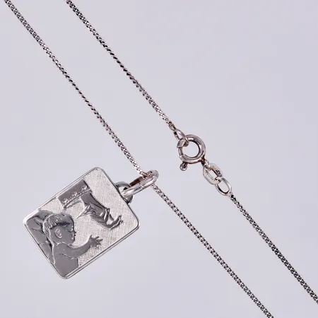 Kedja Pansar längd ca 35,5cm, bredd ca 1mm, hänge längd ca 2,8cm, bredd ca 15mm, 925/1000 silver Vikt: 4,8 g