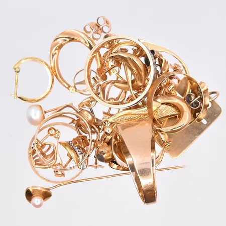 Diverse guld, 18K. Vikt: 42,2 g