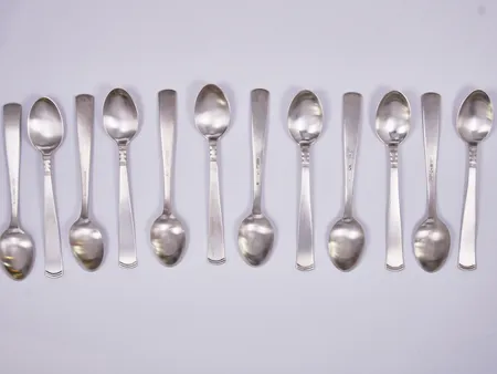 12 Kaffeskedar, modell Rosenholm, GAB 1980/90-tal, längd ca 12,1cm, silver Vikt: 180,1 g