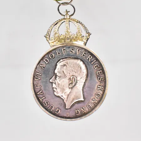Medalj, Kungliga Patriotiska sällskapet, Ø 41mm, personligt graverad, originalask, gulgrönt band, vikt ca 29g Vikt: 29 g