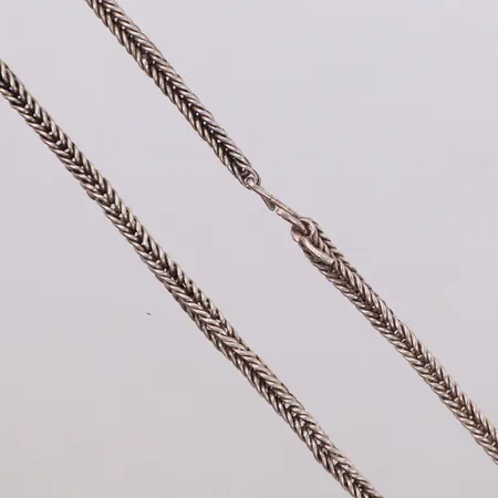 Kedja, rävsvans, 53cm, bredd: 3,8mm, skev länk, ostämplat silver Vikt: 31,9 g