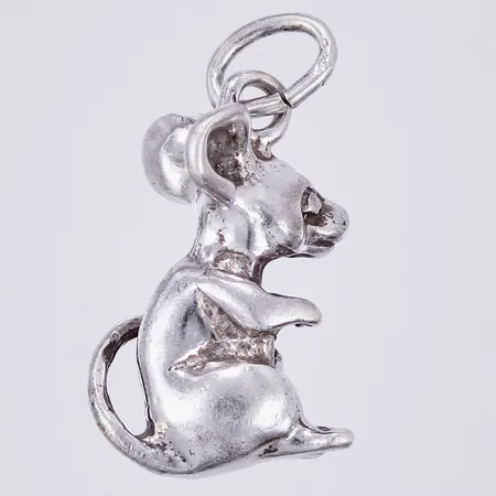 Hänge, längd: ca 20mm, bredd: ca 1-5mm, 925/1000 silver Vikt: 2,3 g