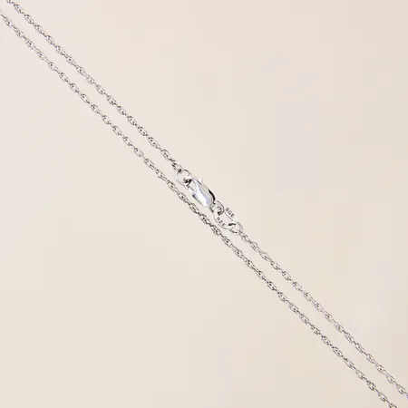 Kedja, längd 46cm, bredd 1mm, silver 925/1000 Vikt: 2 g