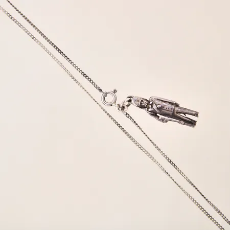Kedja Pansar med en berlock, längd 45,5cm, bredd 1,3mm, silver 835-925/1000 Vikt: 6,9 g