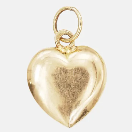 Hänge, hjärta, höjd inkl ögla 17mm, bredd 1-11mm, 18K Guld.  Vikt: 0,5 g