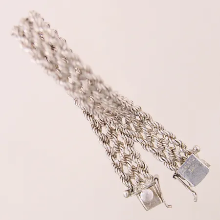 Armband Cordell, 3radig hoplödda, 19,5cm, bredd 11,5mm, bruksslitage, Silver 925/1000  Vikt: 29,9 g