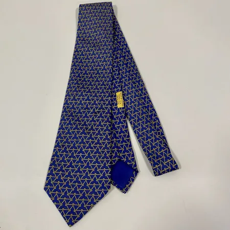 Slips, Hermès, ref-nr: 7453HA, siden, längd: 155cm, fläckar, tråddragning, defekt ögla.