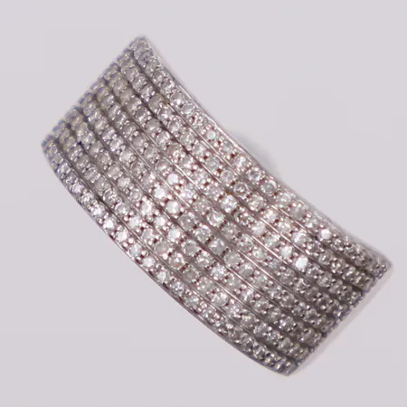 Ring med diamanter 184xca0,005ct, stl 16½, bredd: 2,3-8,6mm, Guldfynd, vitguld, 18K Vikt: 4,1 g