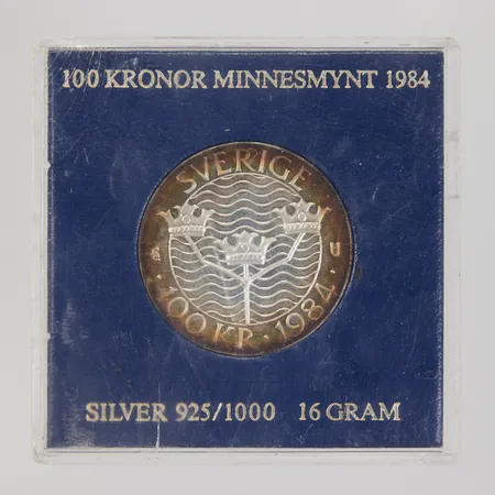 Minnesmynt, Ø32mm, Europa, Förtroende Säkerhet Nedrustning Stockholm Sverige 100KR 1984, Silver 925/1000, plastetui skadad  Vikt: 16 g