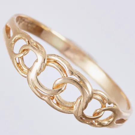 Ring Bismarck, stl. ca 18, bredd: ca 2-5mm, 18K  Vikt: 1,5 g