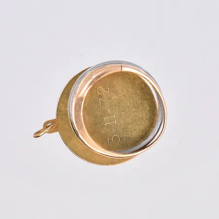 Diverse guld, vitguld/rödguld, 18K. Vikt: 8,8 g
