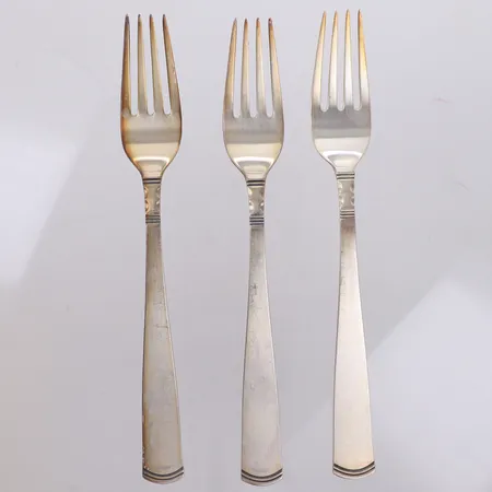 3 Gafflar, modell Rosenholm, längd 18cm, 830/1000 silver Vikt: 111,8 g