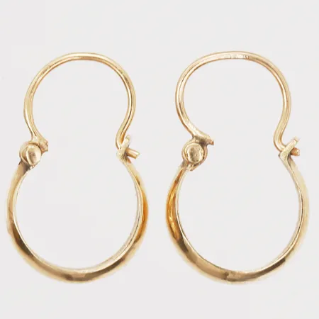Ett par örhängen, mormorscreoler, Ø12 mm, bredd: 4 mm, 18K guld. Vikt: 1,5 g