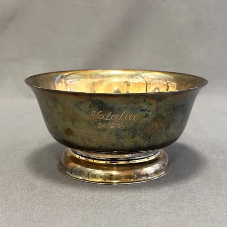 Skål, höjd ca 7cm, Ø13cm, gravyr, silver 925/1000.  Vikt: 195,9 g