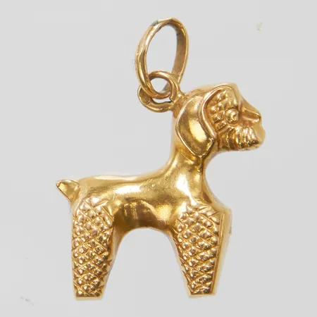 Hänge hund, längd ca 22mm inkl ögla, bredd 17mm, 18K Vikt: 1,7 g