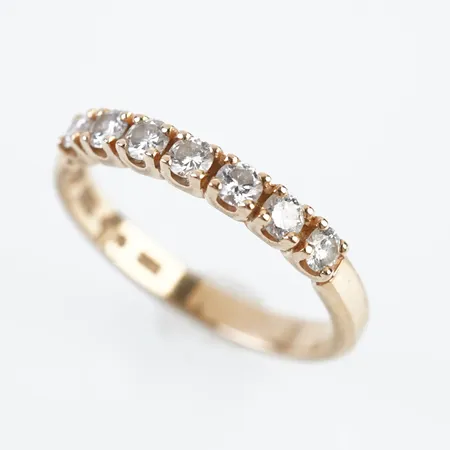 Ring m diamanter 0,35ct enligt gravyr, "Stjärnring", stl 16½(52), bredd ca 3mm, 18k Vikt: 2,5 g