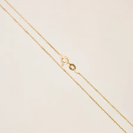 Kedja Venezia, längd 46,5cm, bredd 0,9mm, ojämnheter, lagad länk, 18K  Vikt: 2,4 g