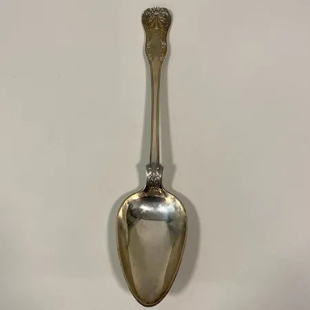 Ragusked  med alliansvapen under friherrlig krona, Hans Georg Vogt, Kristianstad, 1845, längd 31cm, smärre bruksslitage, silver. Vikt: 151,9 g
