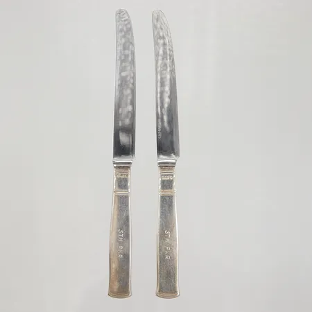Knivar 2st, 16,5cm, blad i stål, Silver bruttovikt 74,5g 