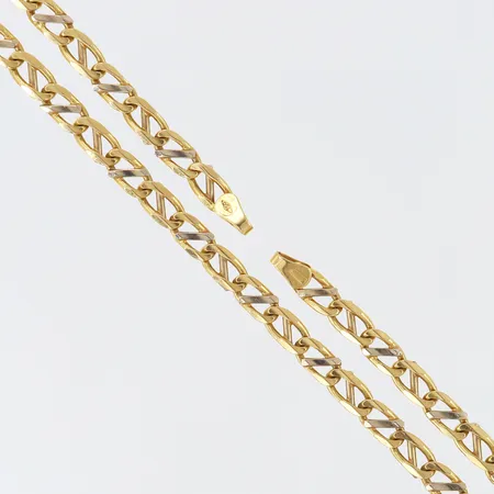 Kedja, längd 50,5cm, bredd 4,5mm, saknar lås, tvåfärgad 18K.  Vikt: 27,1 g