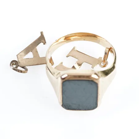 Diverse guld, 18k Vikt: 9,7 g
