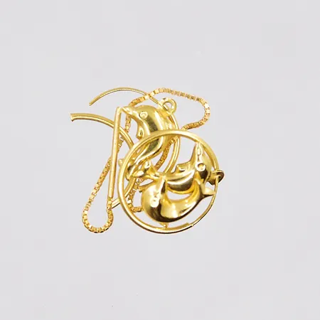 Diverse guld, trasigt, 18K Vikt: 0,7 g