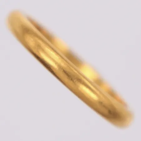 Ring slät, stl 17¾, bredd: 2,8mm, gravyr, 23K Vikt: 4,8 g