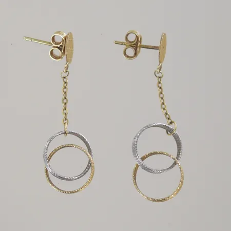 Ett par örhängen i set, 2 färger, längd 4 cm, 18K Vikt: 2,3 g