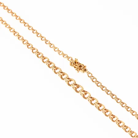 Collier Bismarck i 18K guld. Det är 43,5 cm långt, 3 - 5 mm brett och väger 7,5g. Kistlås. Fint skick. Stämplad A11, NSE, 18K & kattfot.