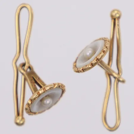Ett par manschettknappar med pärlor, bredd 9,6mm, 14K Vikt: 2,8 g