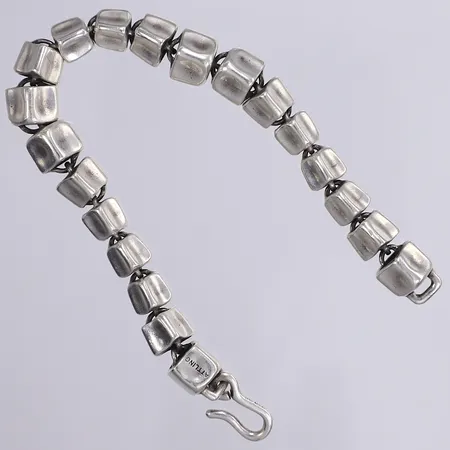 Armband, Efva Attling "Spine Bracelet", 20cm, bredd 9mm, smärre bruksslitage, silver  925/1000 Vikt: 41,5 g