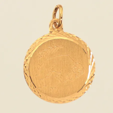 Hänge, vädur, längd 22mm inklusive ögla, bredd 16mm, 18K  Vikt: 1,1 g