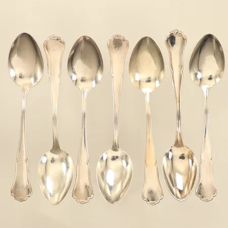 Sju kaffeskedar, modell Viktoria, längd 11,5cm, gravyr, silver  Vikt: 83,7 g