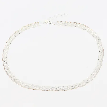 Collier flätat, 42-47cm, bredd 7mm, GHA 925/1000. Vikt: 10,7 g