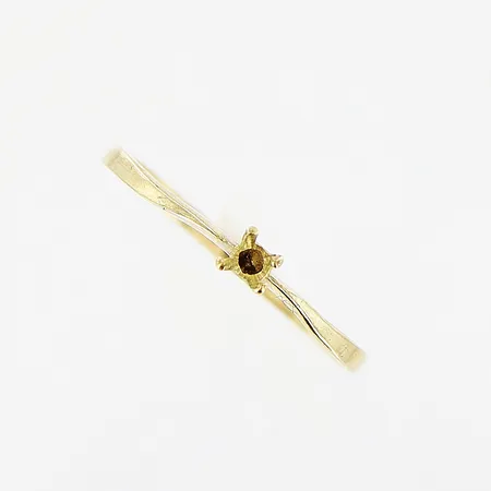 Ring, defekt, 9K. Vikt: 0,7 g