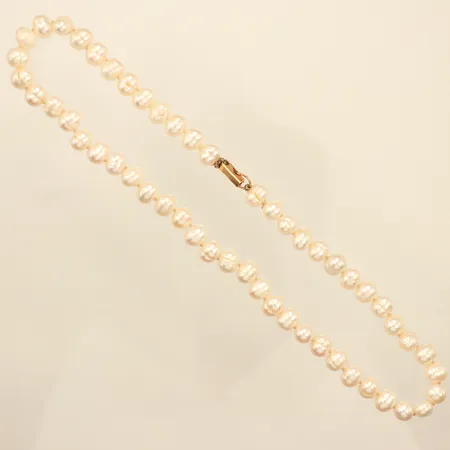 Pärlcollier odlade sötvattenpärlor, barocka, längd 38cm, ca Ø7,5-8mm, lås i 18K, ostämplad, något defekt vid lås, bruttovikt: 26,6g