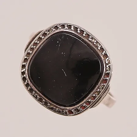 Ring, Ø16¾, svart sten, saknar stenar, 925/1000 Silver 4,9g.