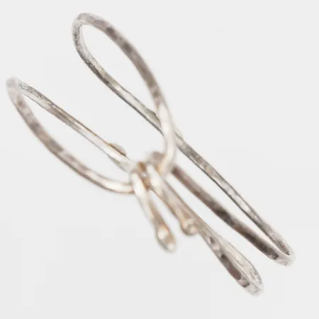 Armring, skev/bucklig, Ø ca 55mm, silver Vikt: 13,3 g