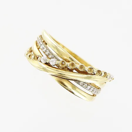 Ring, vita stenar, stl 17½, bredd 3-8,5mm, stenar saknas, 14K.  Vikt: 3 g