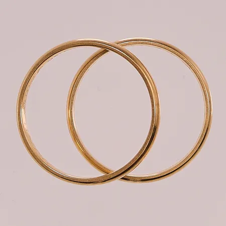 2 Ringar, Ø19½, bredd:2mm, gravyr, 18K 5,9g.