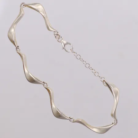 Armband, längd 21cm, bredd 8,7mm, GHA, 925/1000 silver Vikt: 9,6 g