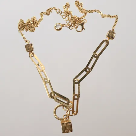 Halscollier ca 50cm, bredd 2-30mm, trassel, 14K Vikt: 9,2 g