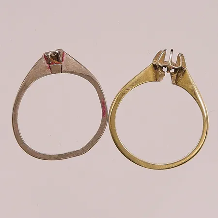 2 Ringar, defekta, 18K 3,9g.