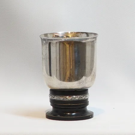 Bägare med fot, GAB, defekt, Silver 830/1000, bruttovikt 74,1g Vikt: 74,1 g